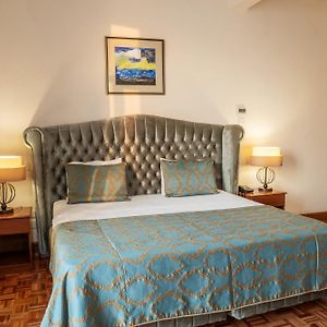 Double or Twin Room Sea View